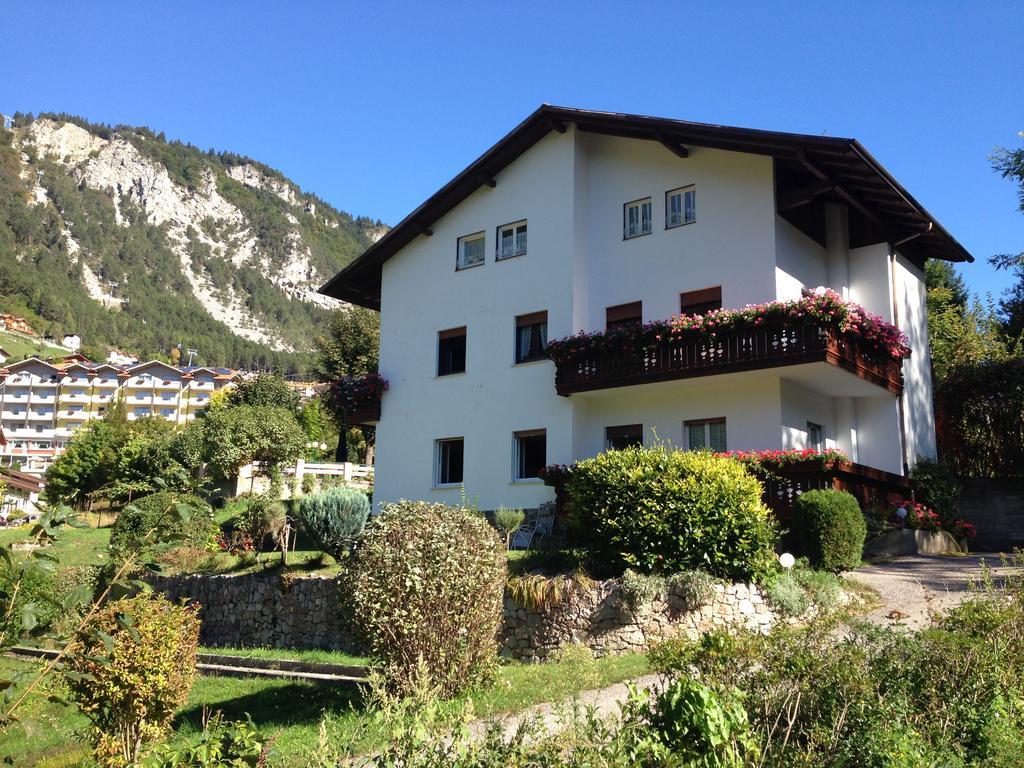 Apartment Ginestra